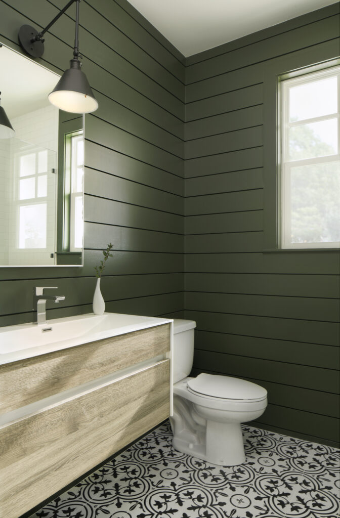 LOST CREEK FARMHOUSE