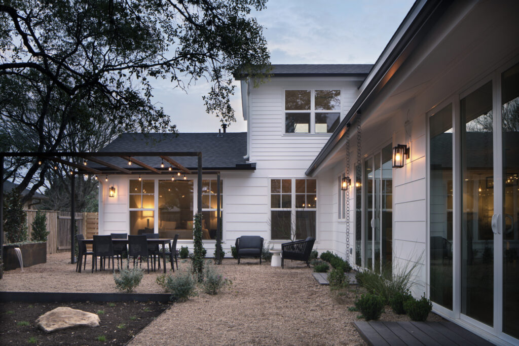 LOST CREEK FARMHOUSE